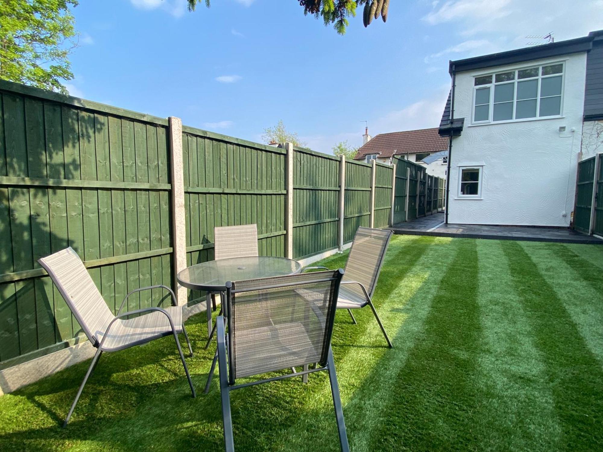 The Upton Coach House Villa Birkenhead Ngoại thất bức ảnh